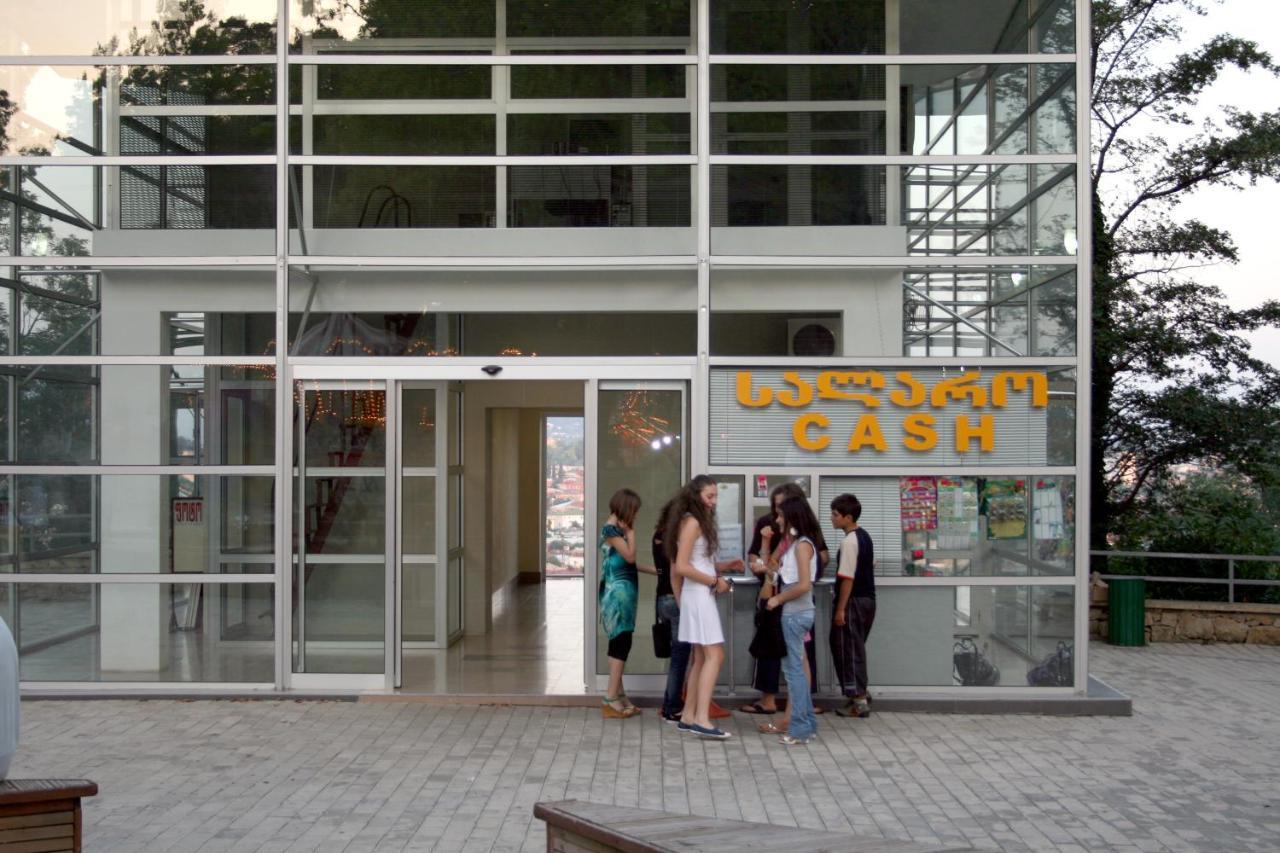Park Hotel Kutaisi Exterior photo
