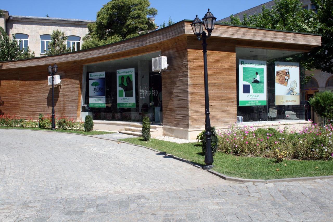 Park Hotel Kutaisi Exterior photo
