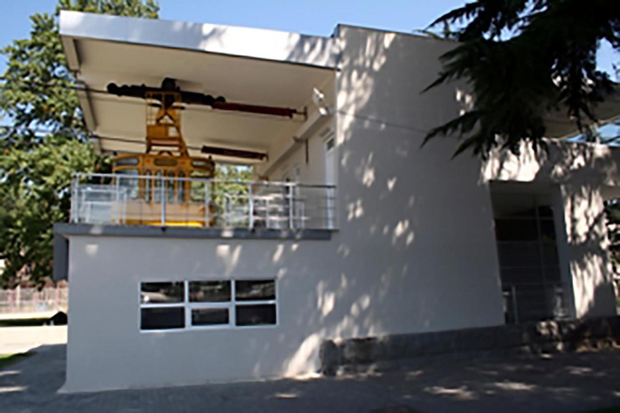 Park Hotel Kutaisi Exterior photo